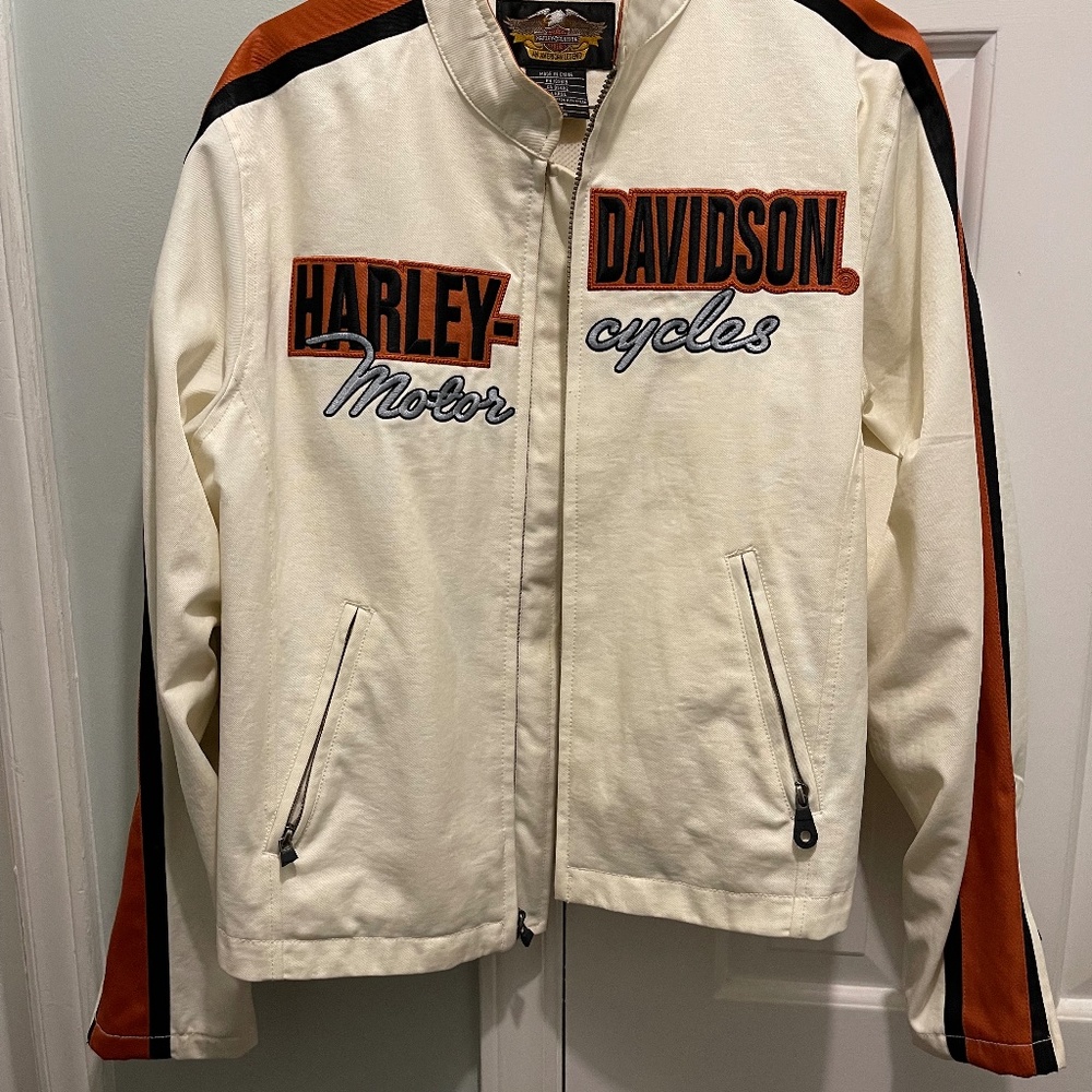 Harley Davidson jacket.  Size large.